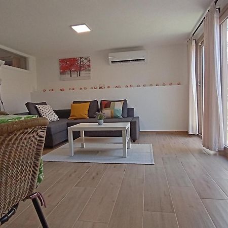 Vacanze Nella Casetta Pula Zewnętrze zdjęcie